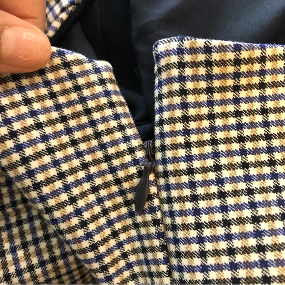 Banana Republic Dress Plaid Zip up - Picture 8 of 11